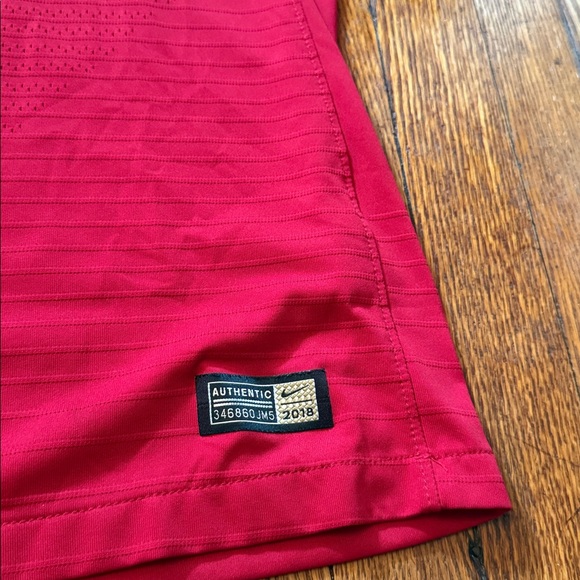 NWOT 2018 Nike Portugal Home Soccer Jersey - Picture 5 of 12